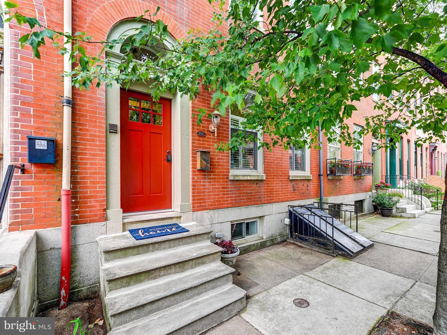 2015 E PRATT ST