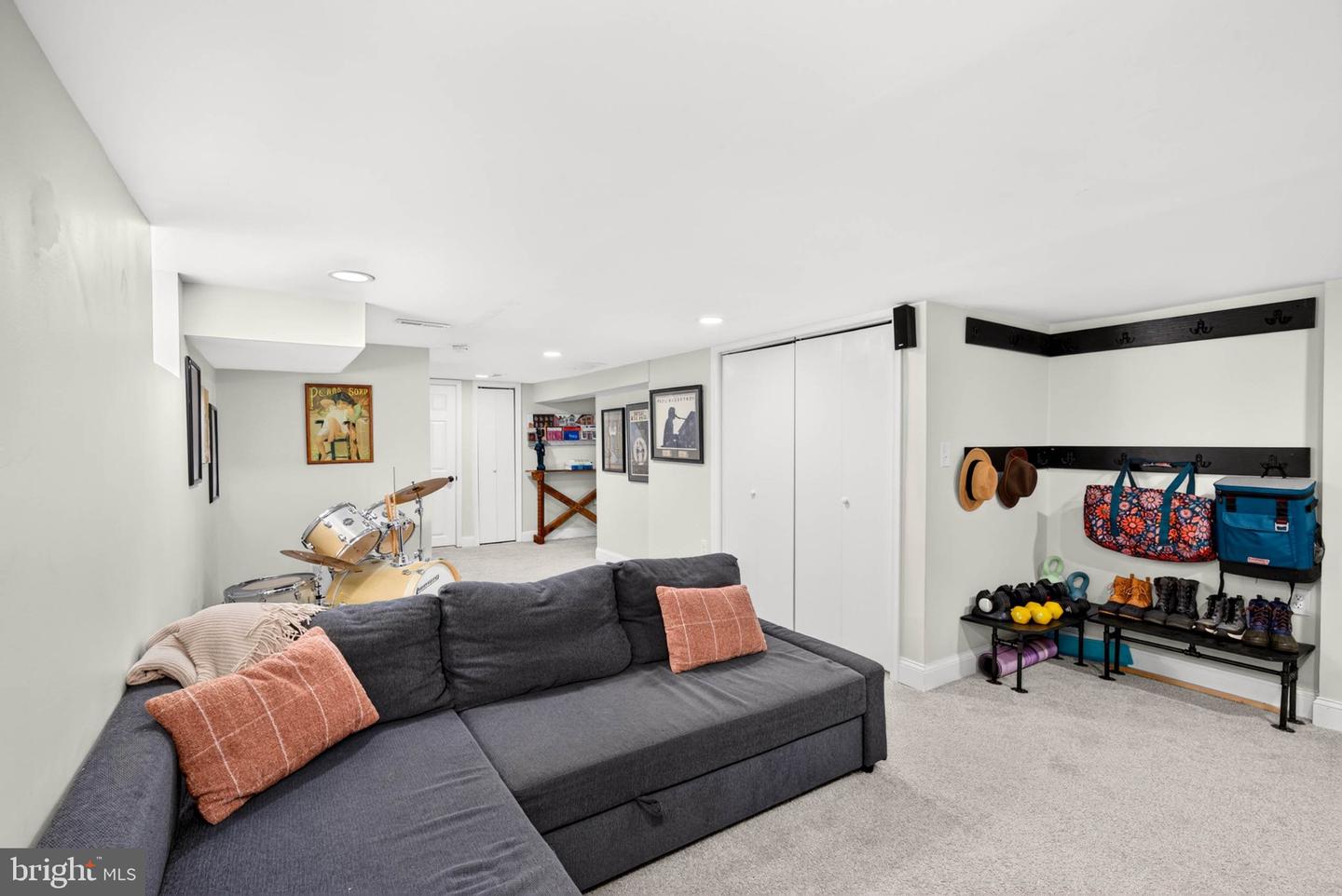 3806 Biddison Ln Property Photo 37
