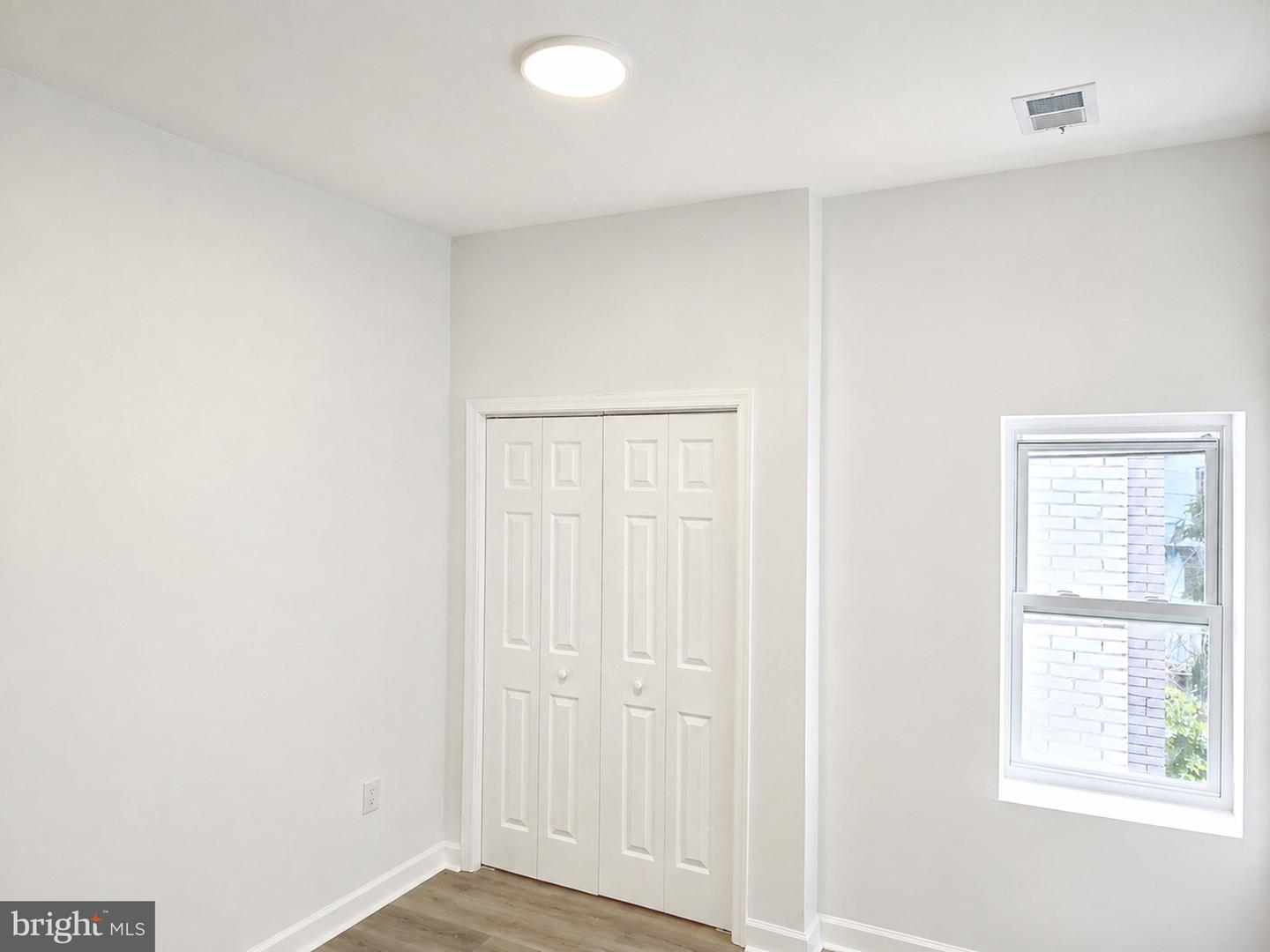 4031 Park Heights Ave Property Photo 11