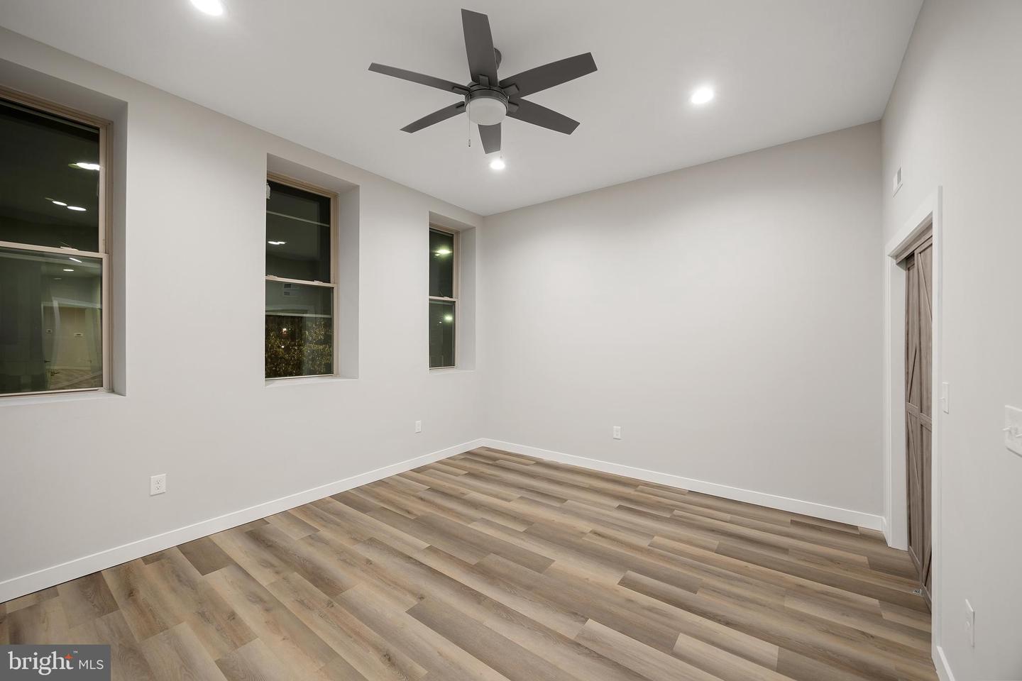 2037 Mcculloh St #2 Property Photo 8