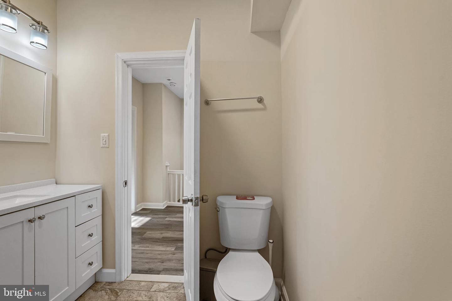 2509 Linden Ave #2 Property Photo 13