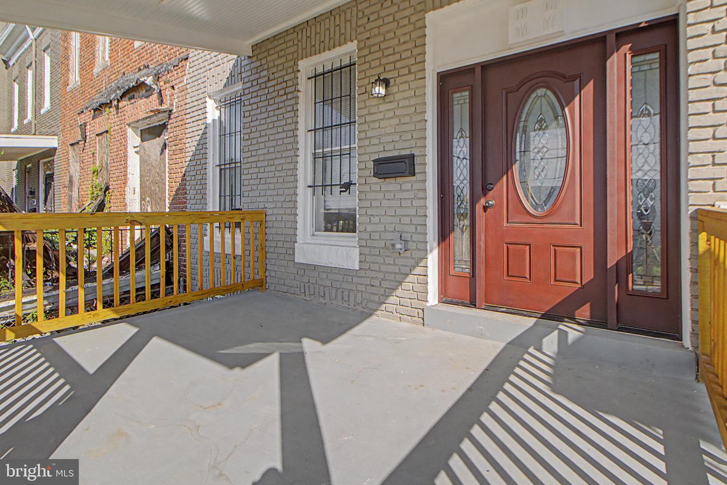2810 Suffolk Ave Property Photo 1