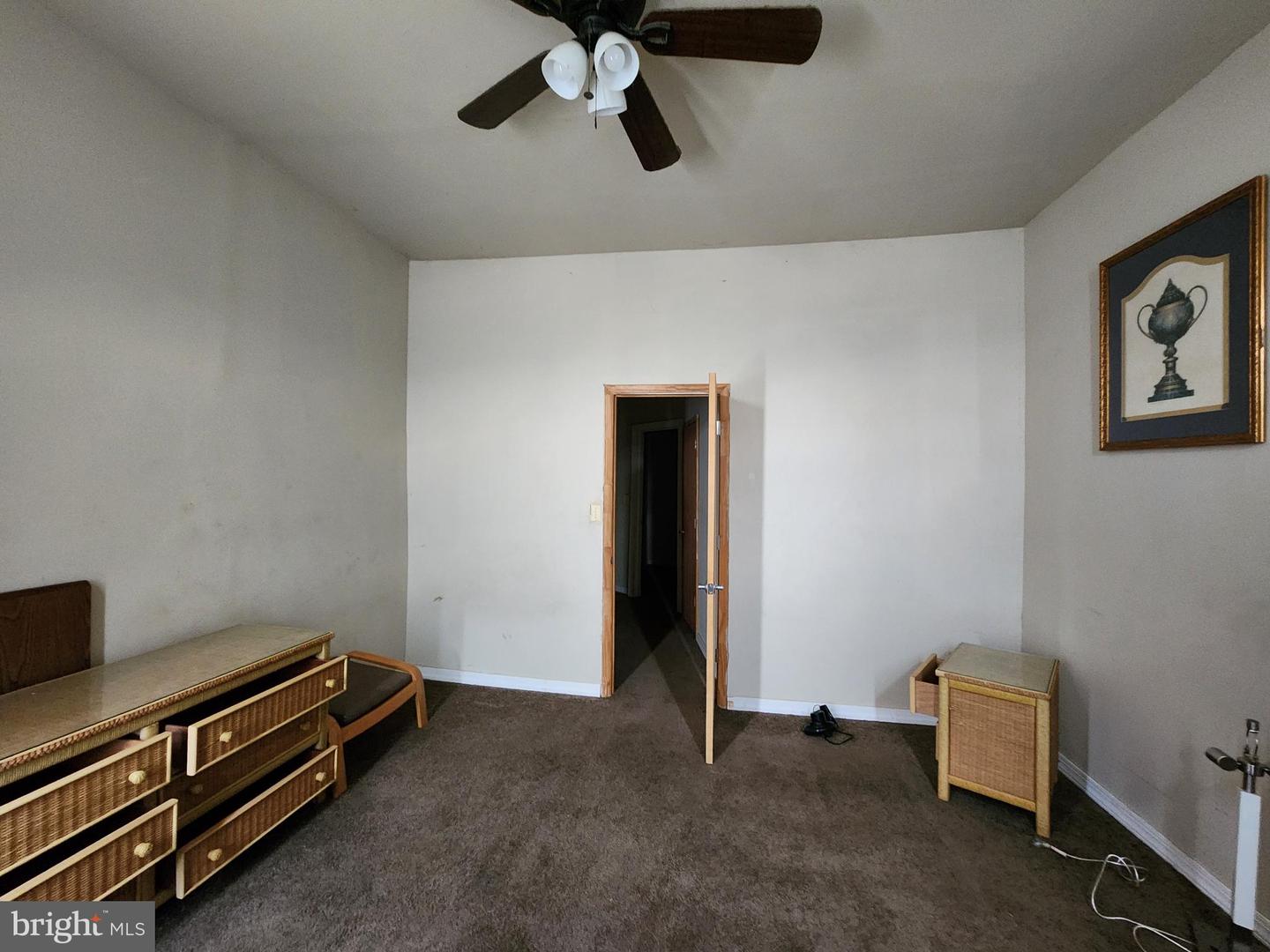 2660 Presbury St Property Photo 11