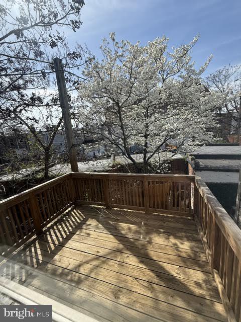 1108 Sterrett St Property Photo 5