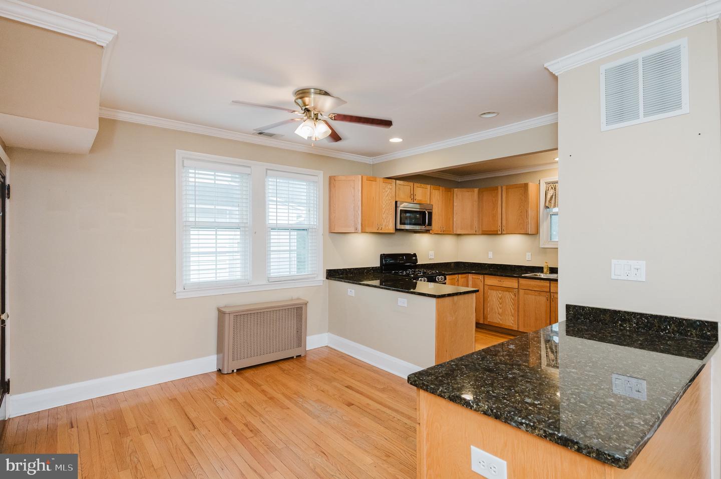 2713 Christopher Ave Property Photo 18