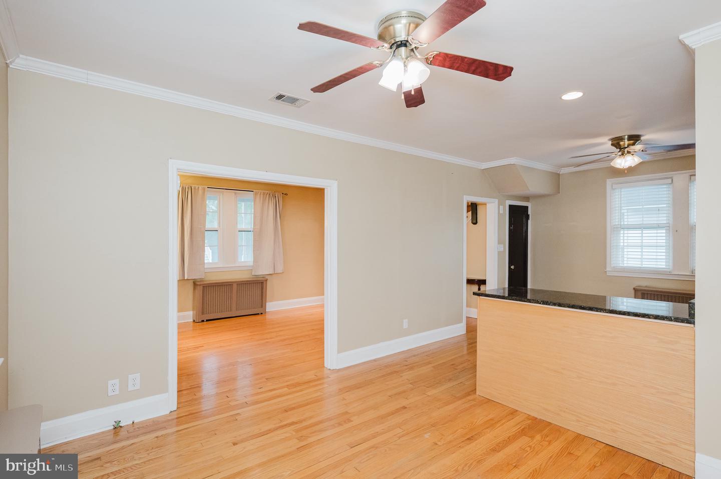 2713 Christopher Ave Property Photo 21