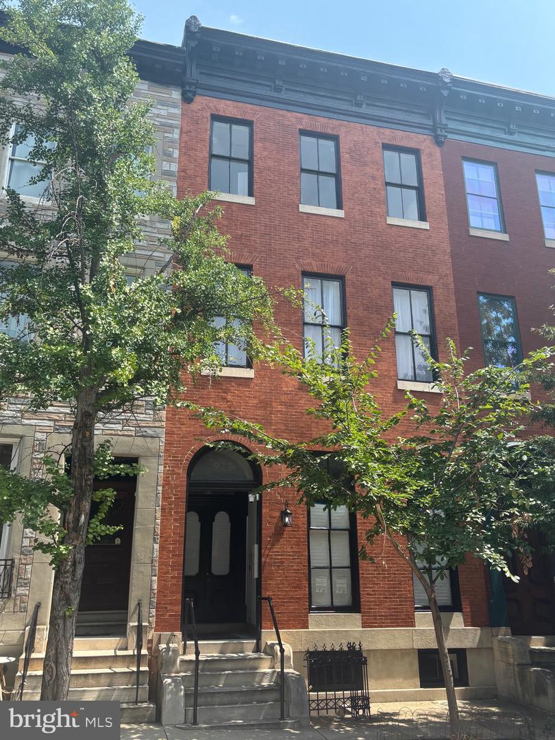 923 N CALVERT ST #T Property Photo 1