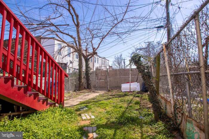 4013 Edmondson Ave Property Photo 6