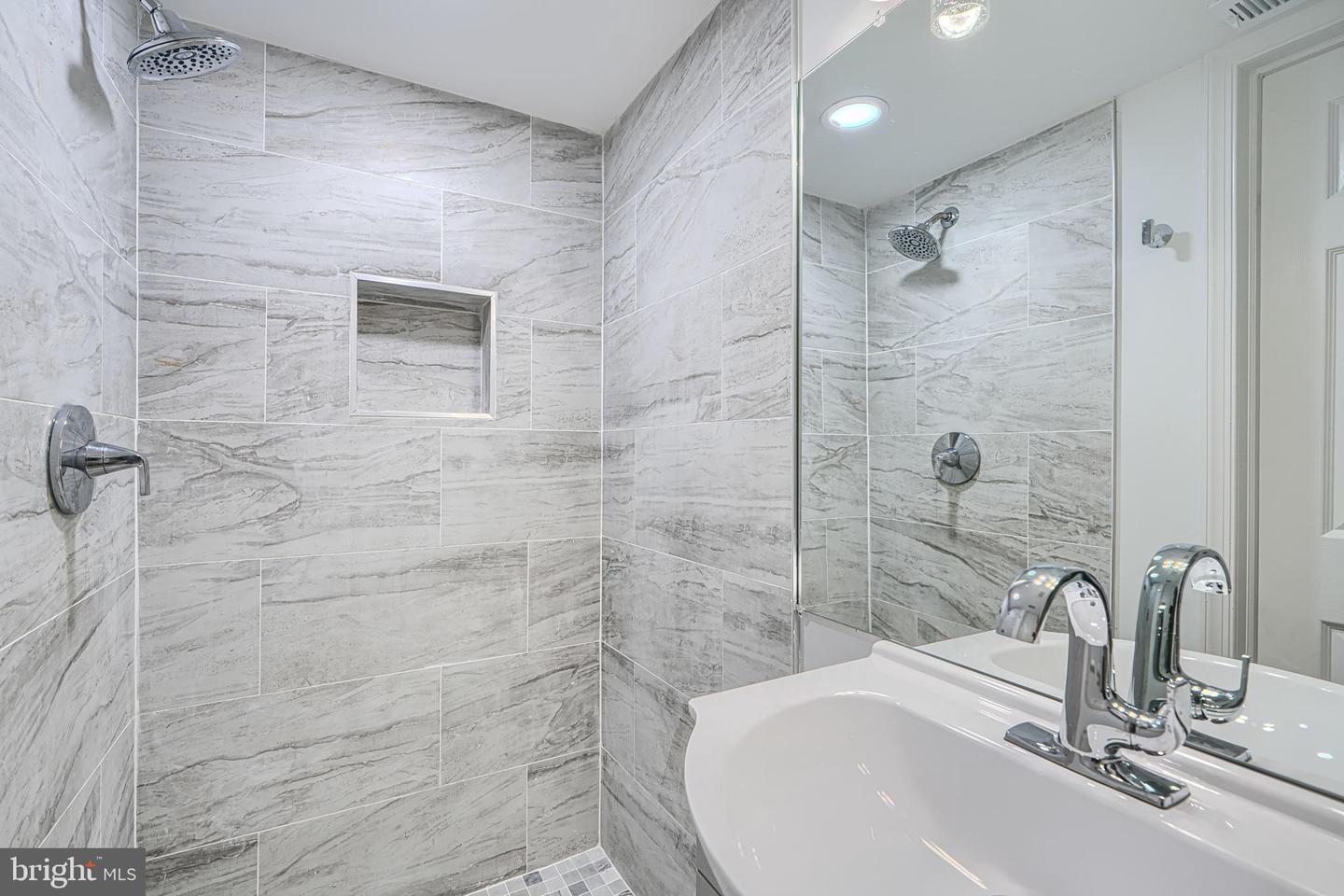 2322 Druid Park Dr Property Photo 27