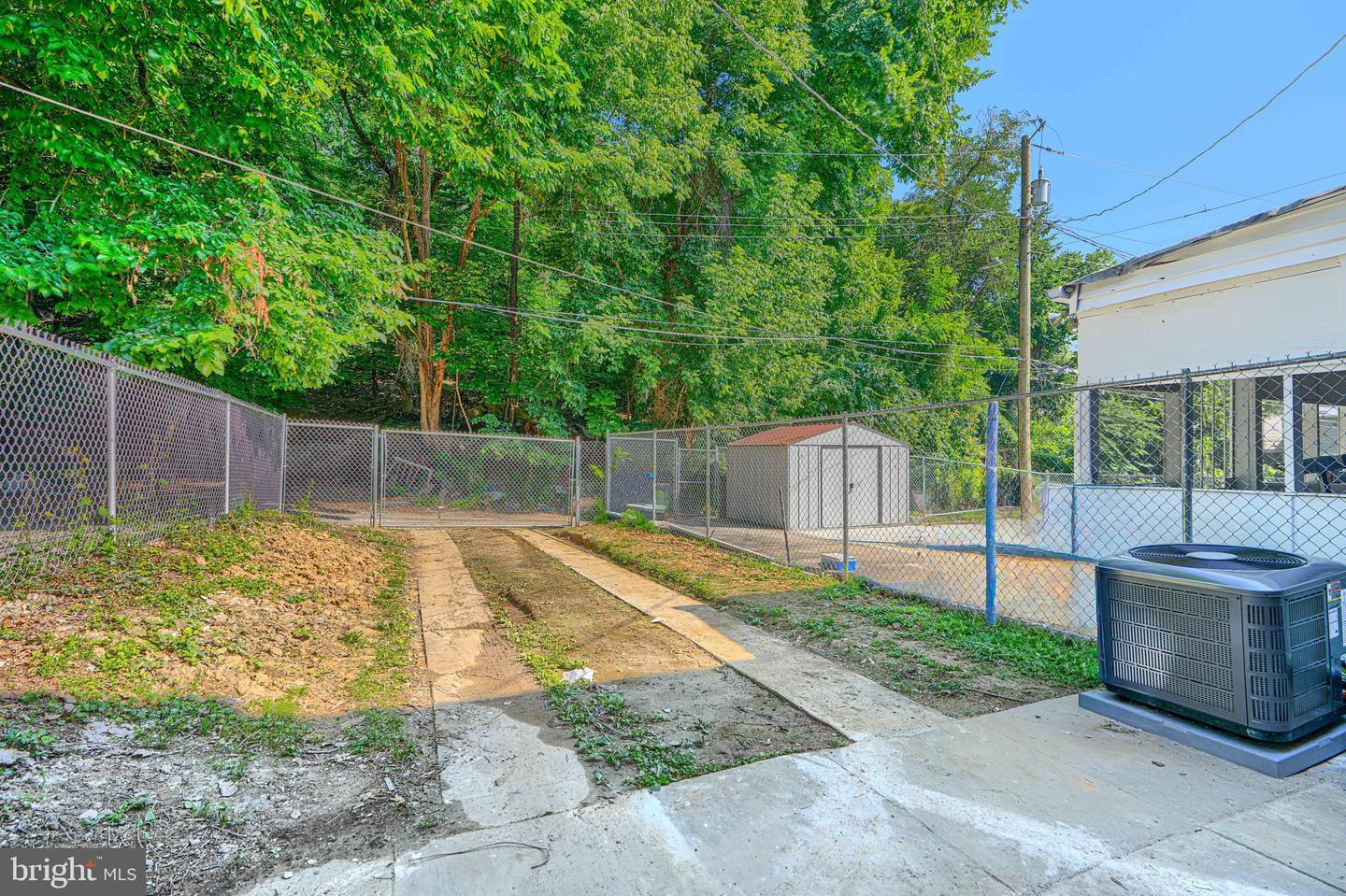 2322 Druid Park Dr Property Photo 34