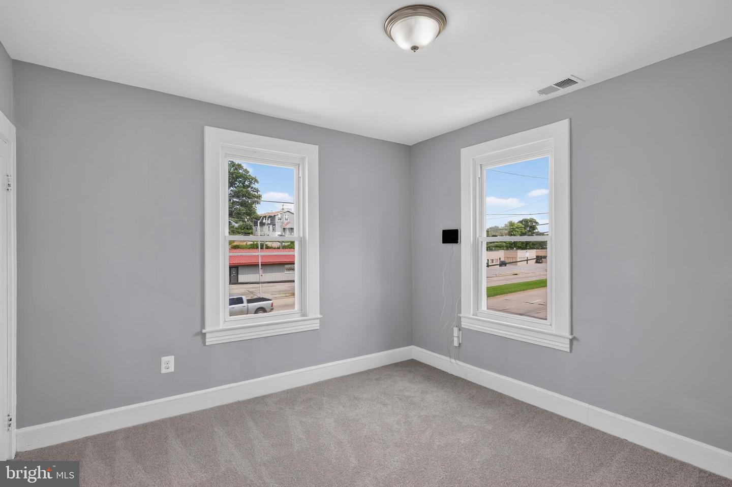 3201 Magnolia Ave Property Photo 17