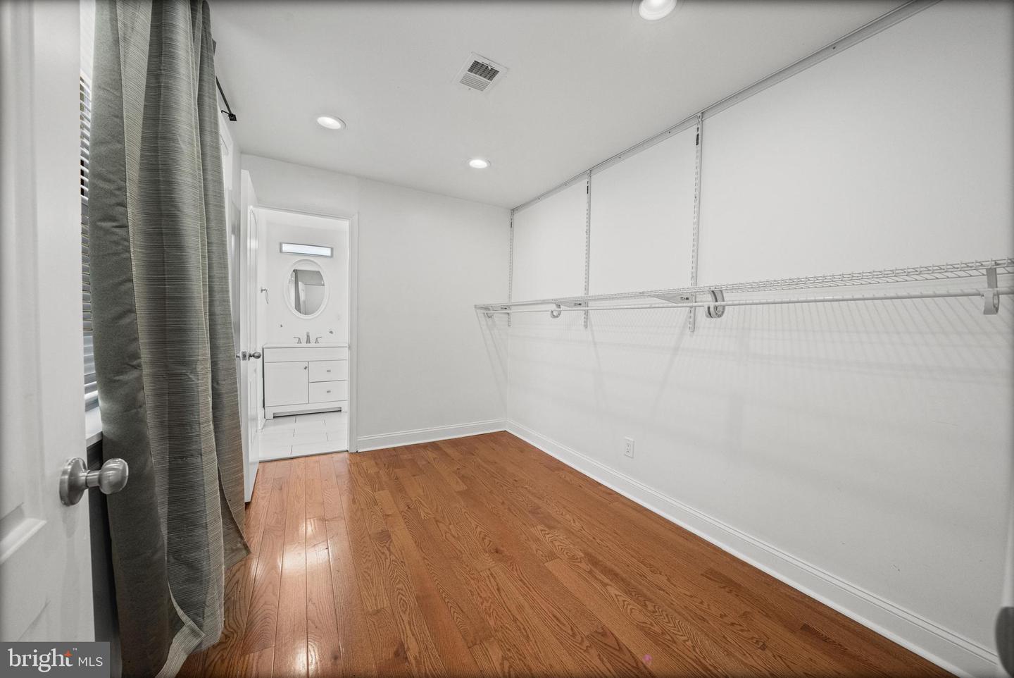 3303 Dorchester Rd Property Photo 11