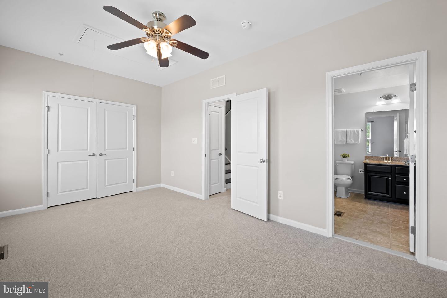 842 Oldham St Property Photo 27