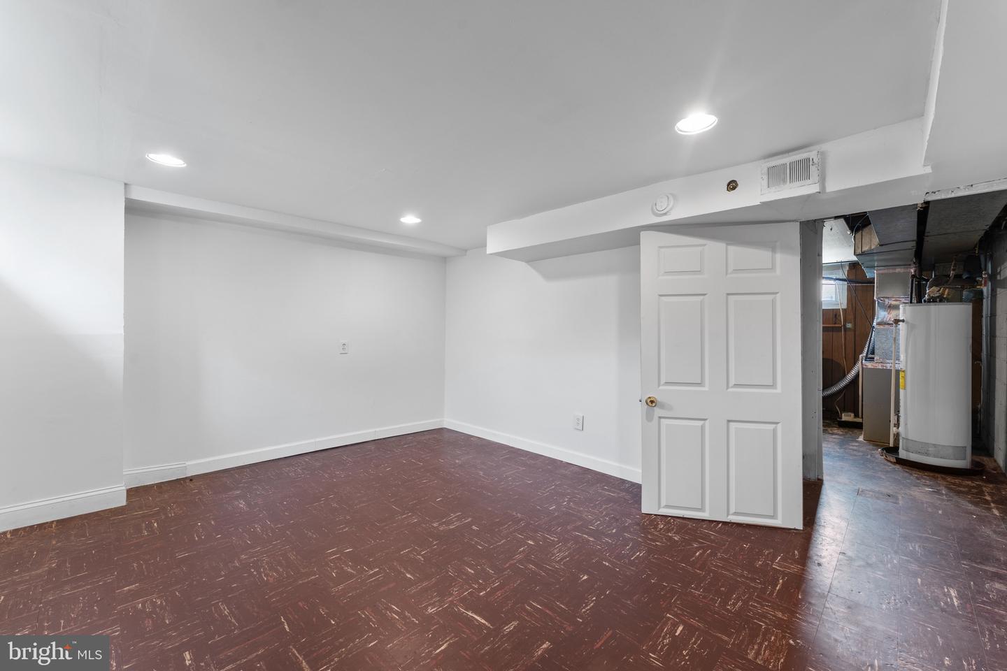 4022 Ardley Ave Property Photo 19