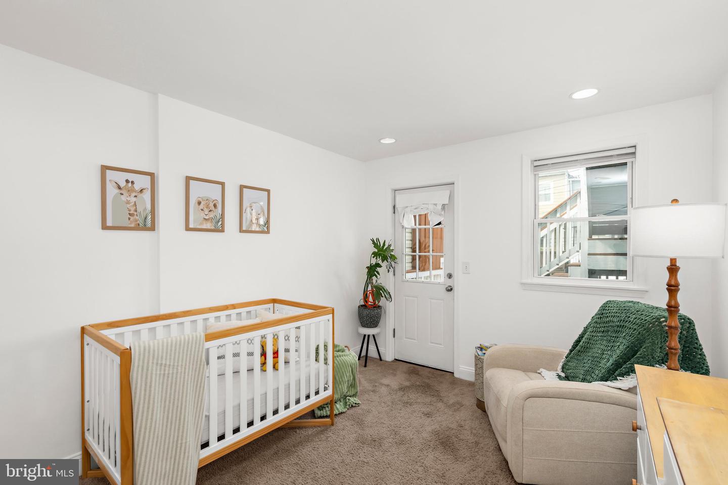 114 N Port St Property Photo 19