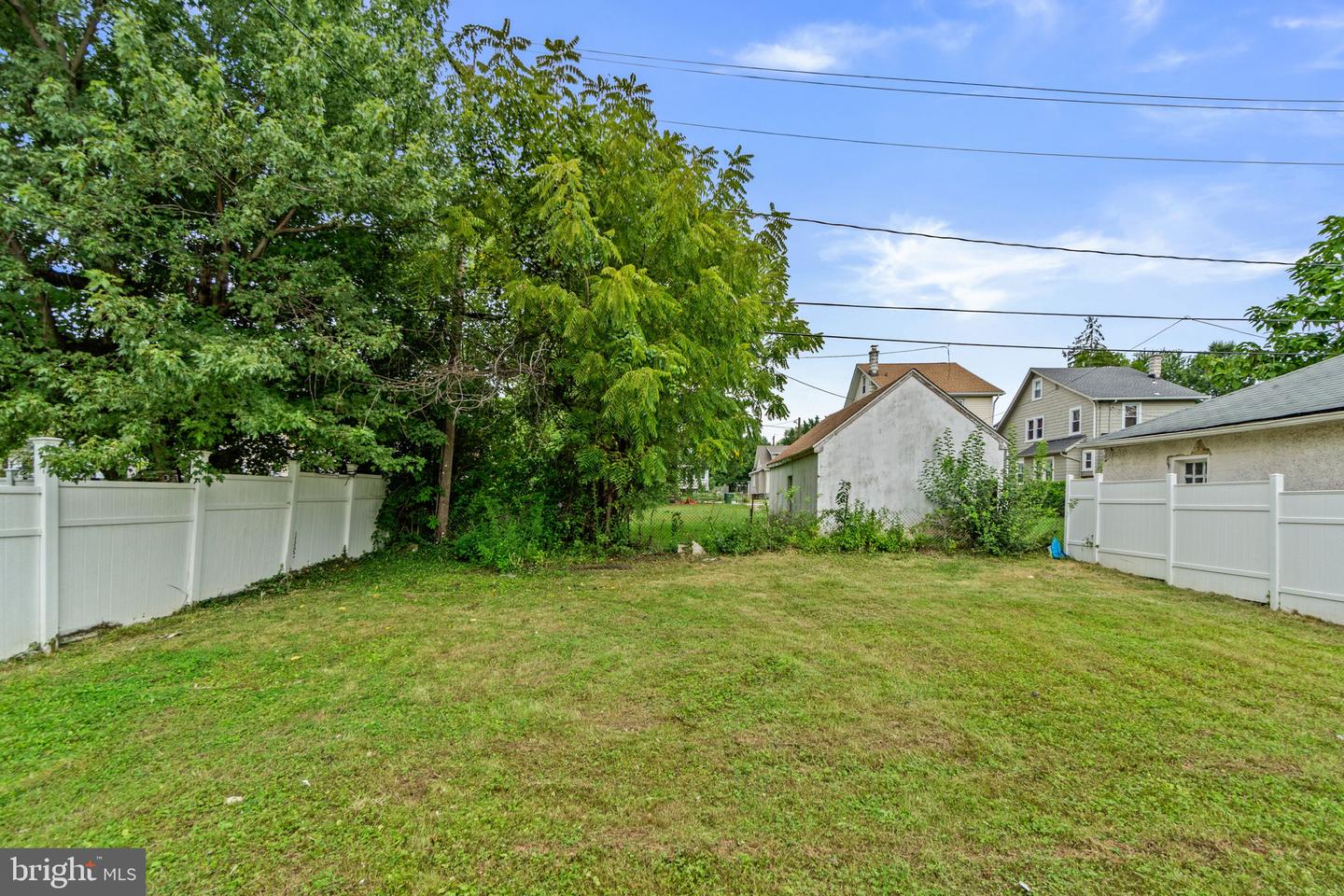 6008 Glenoak Ave Property Photo 30