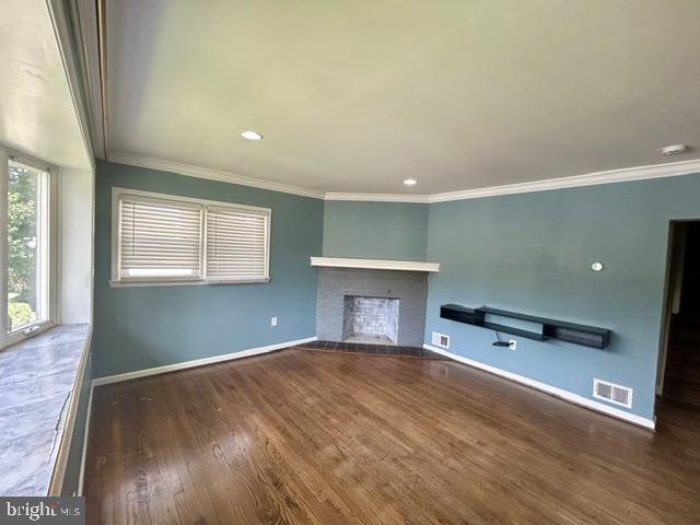 413 S Wickham Rd Property Photo 3