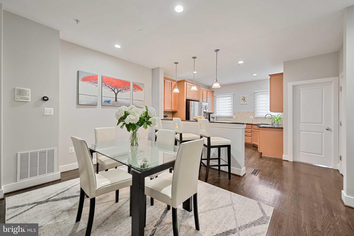 27 Yogurt Ln Property Photo 8