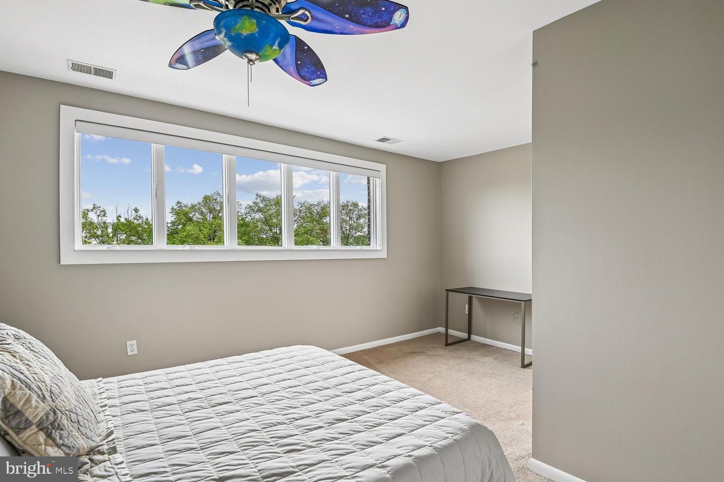 2363 Boston St Property Photo 25