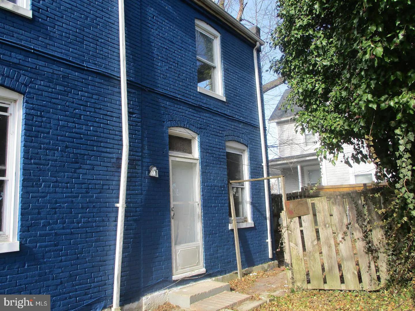 2910 Markley Ave Property Photo 3