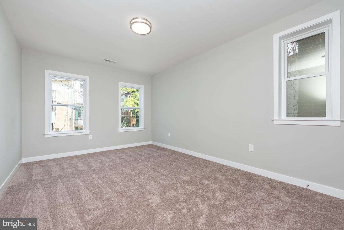 836 Edmondson Ave Property Photo 23
