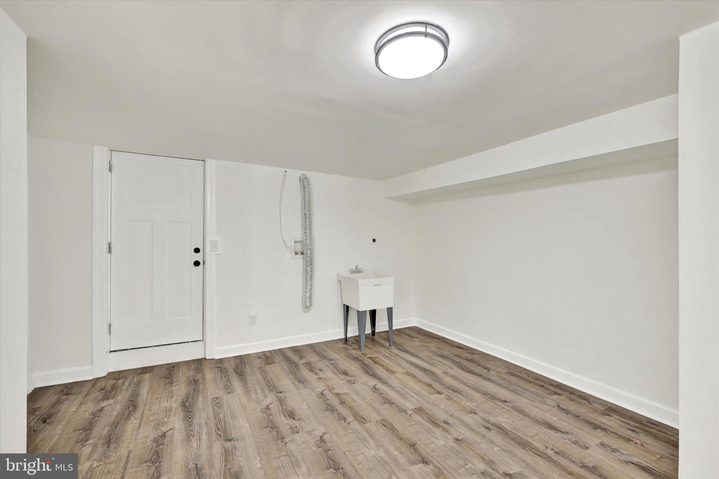 5526 Bucknell Rd Property Photo 15