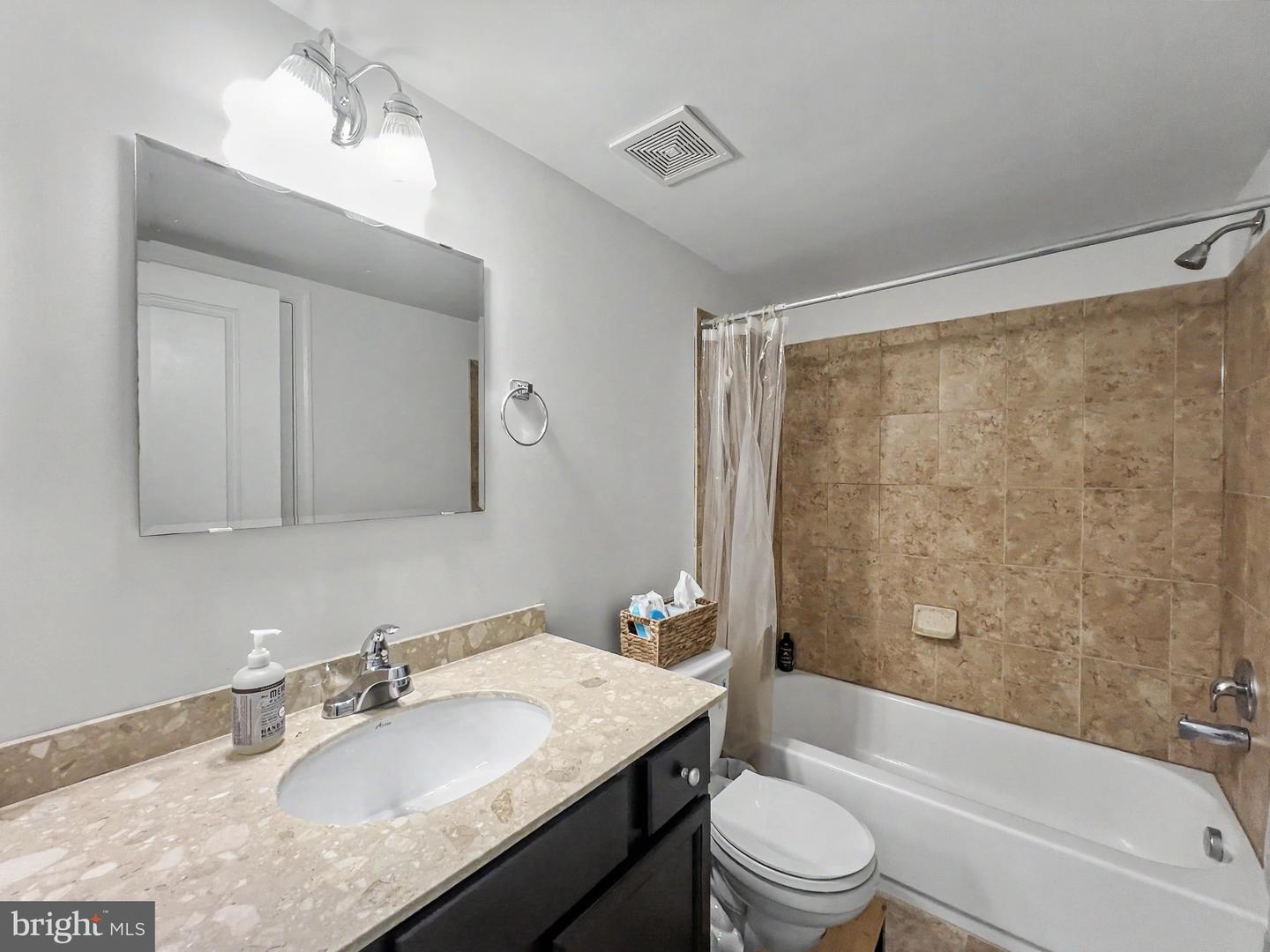 4629 Dillon Pl Property Photo 13