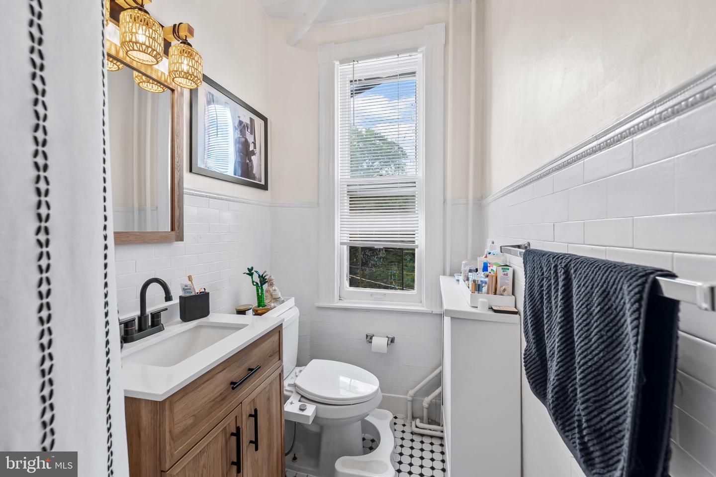 MDBA2227654 Property Photo 24