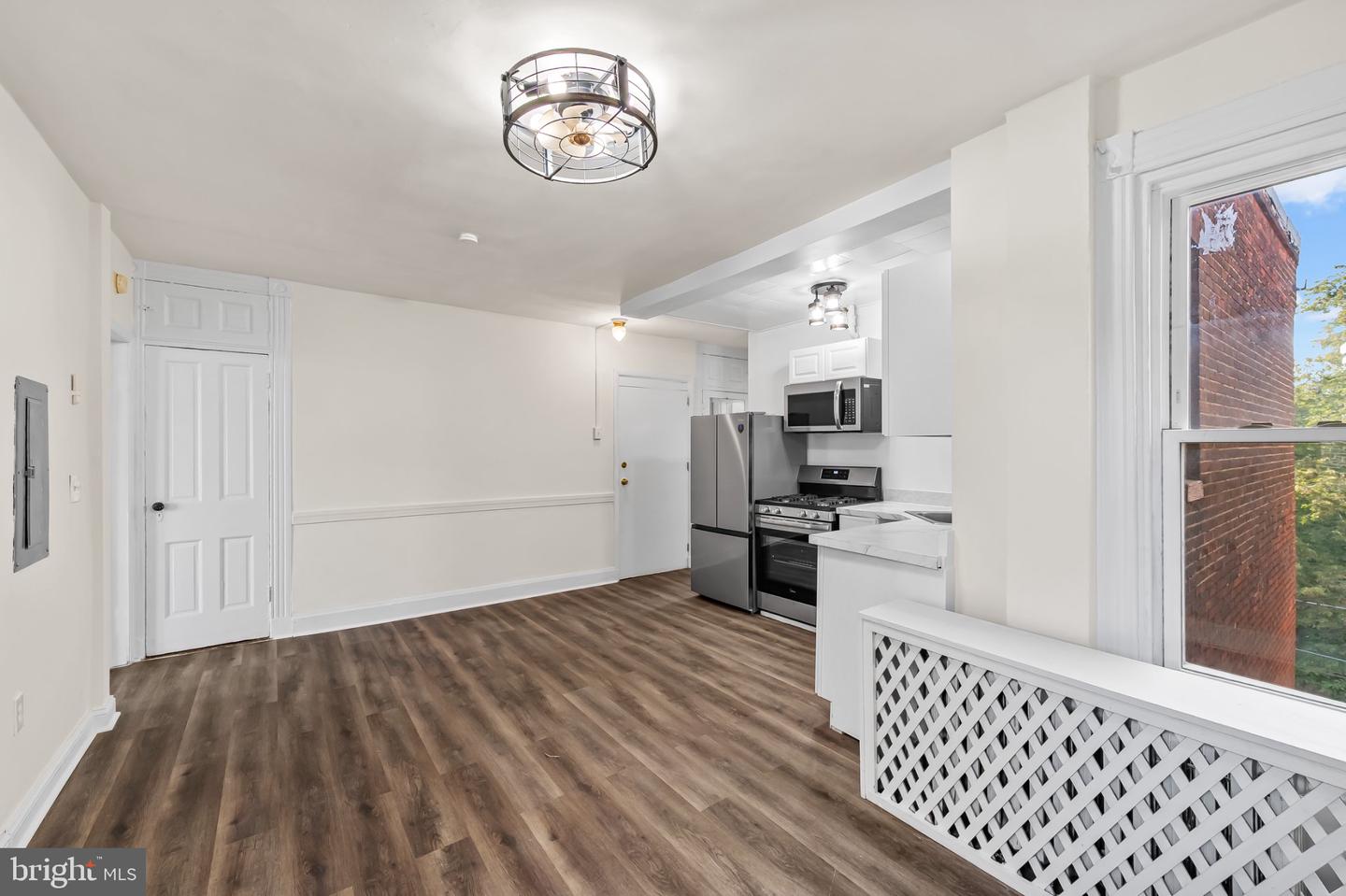 MDBA2227654 Property Photo 34