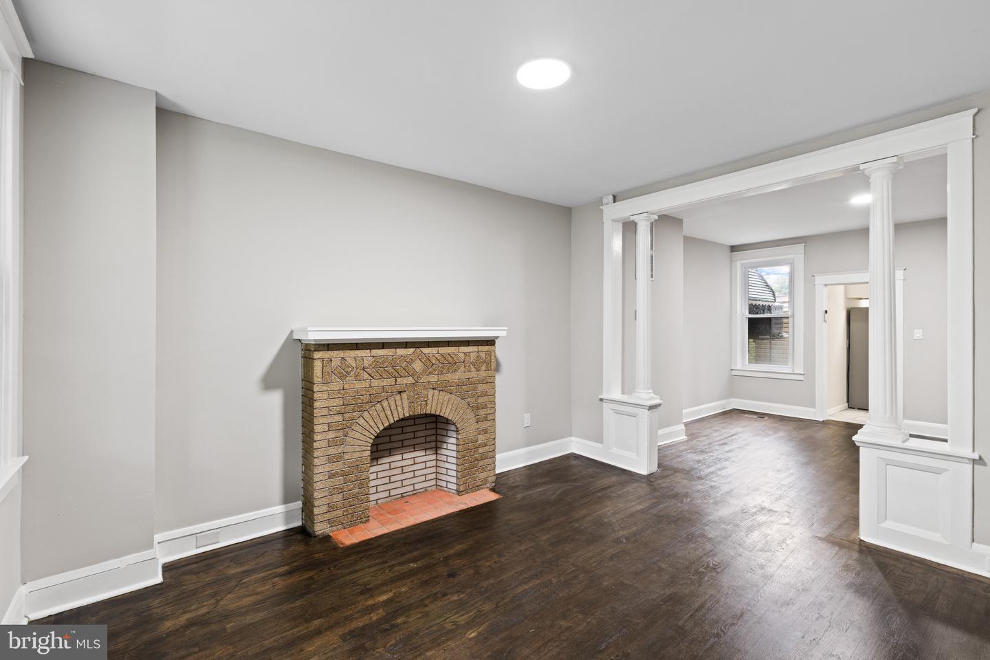 222 N Hilton St Property Photo 5