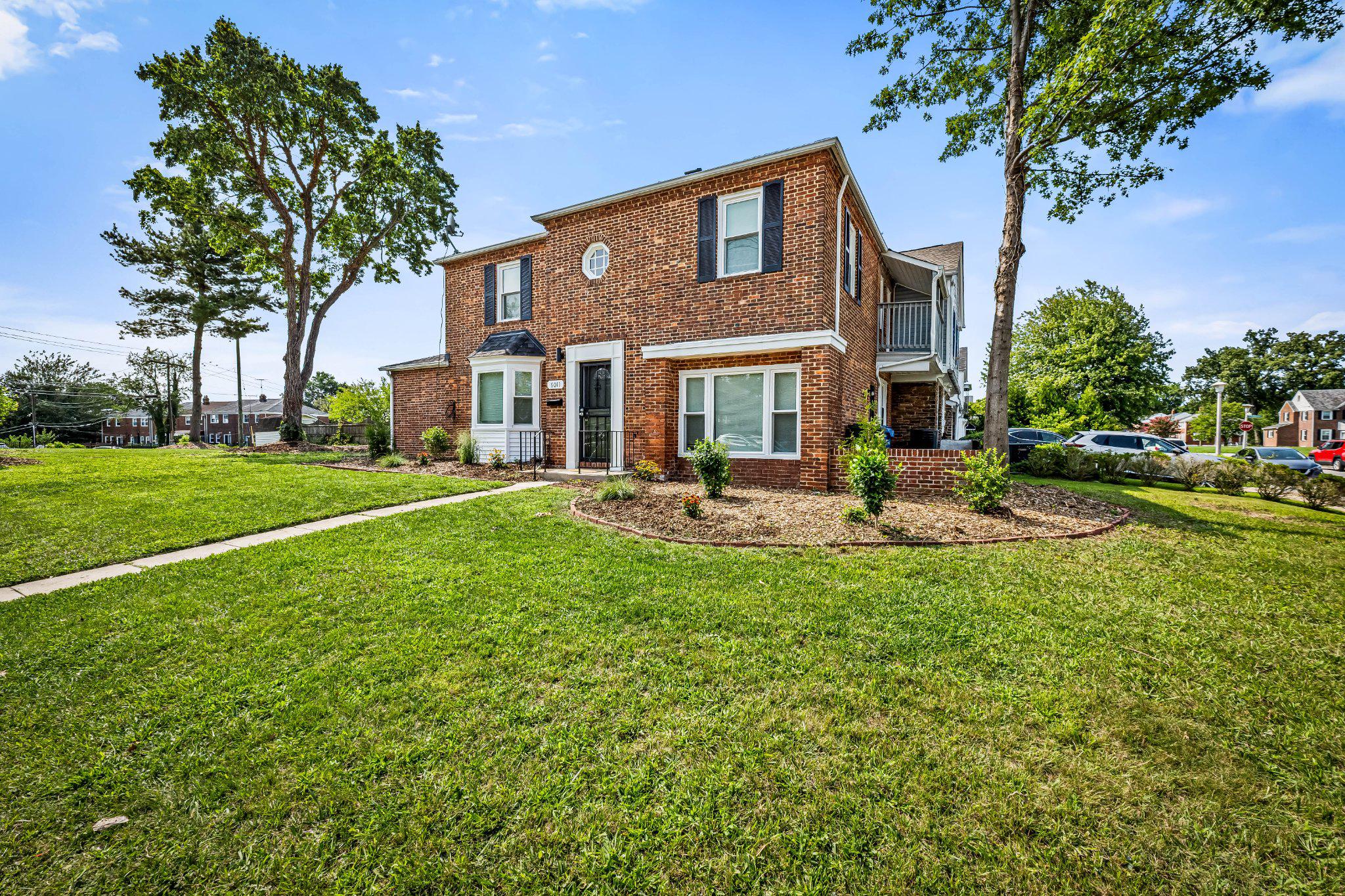 6011 Wakehurst Way Property Photo 1