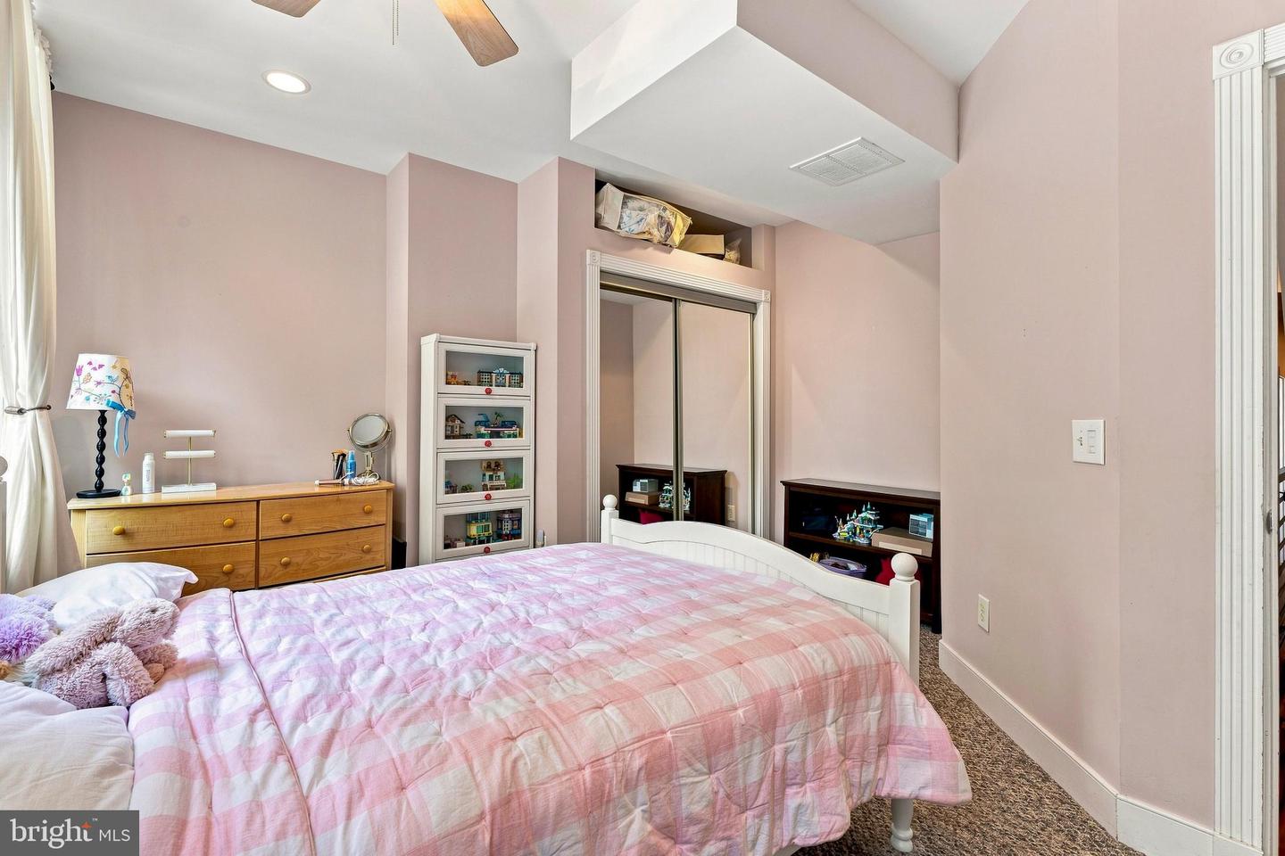 219 Collington Ave S Property Photo 21