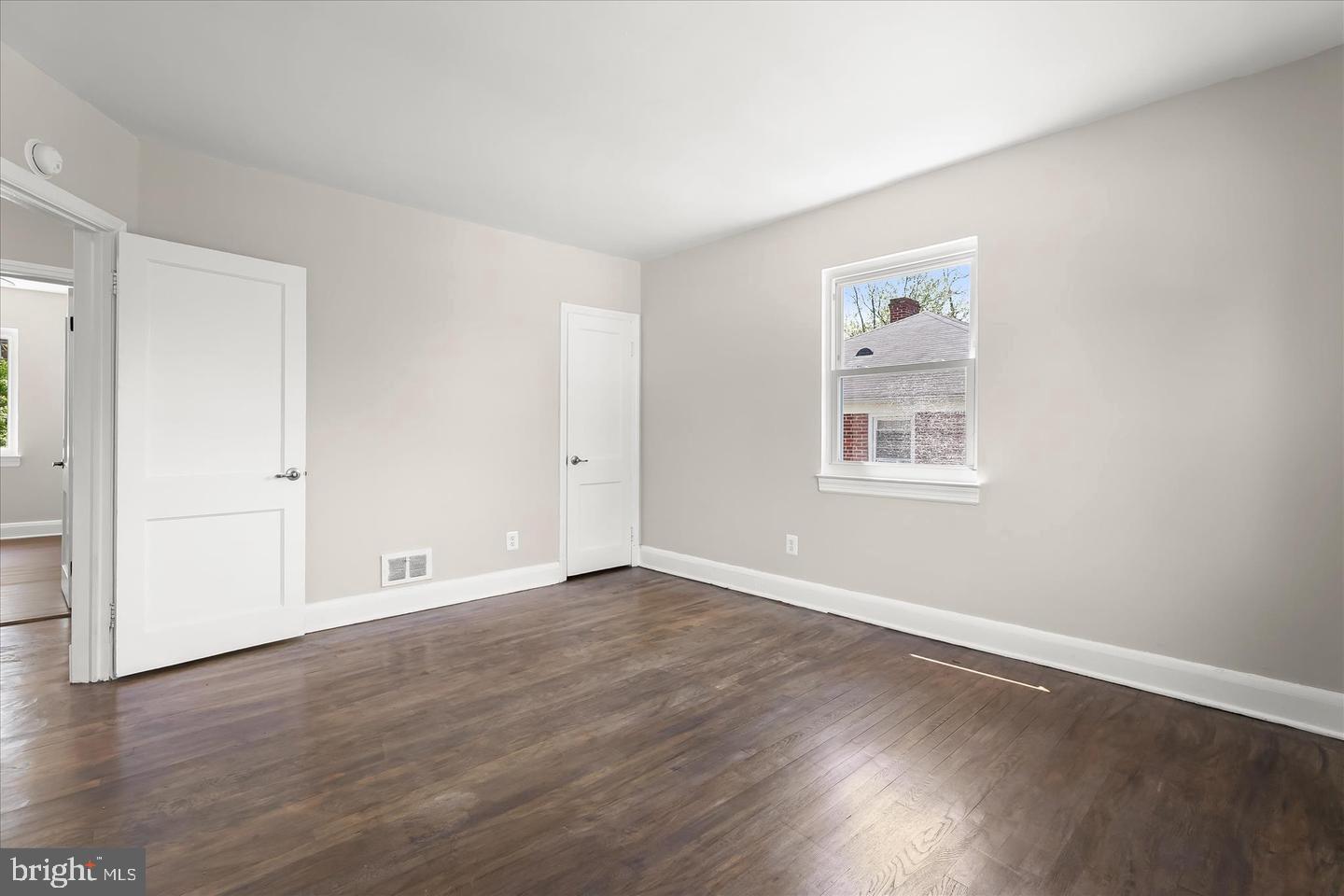 4015 Duvall Ave Property Photo 14