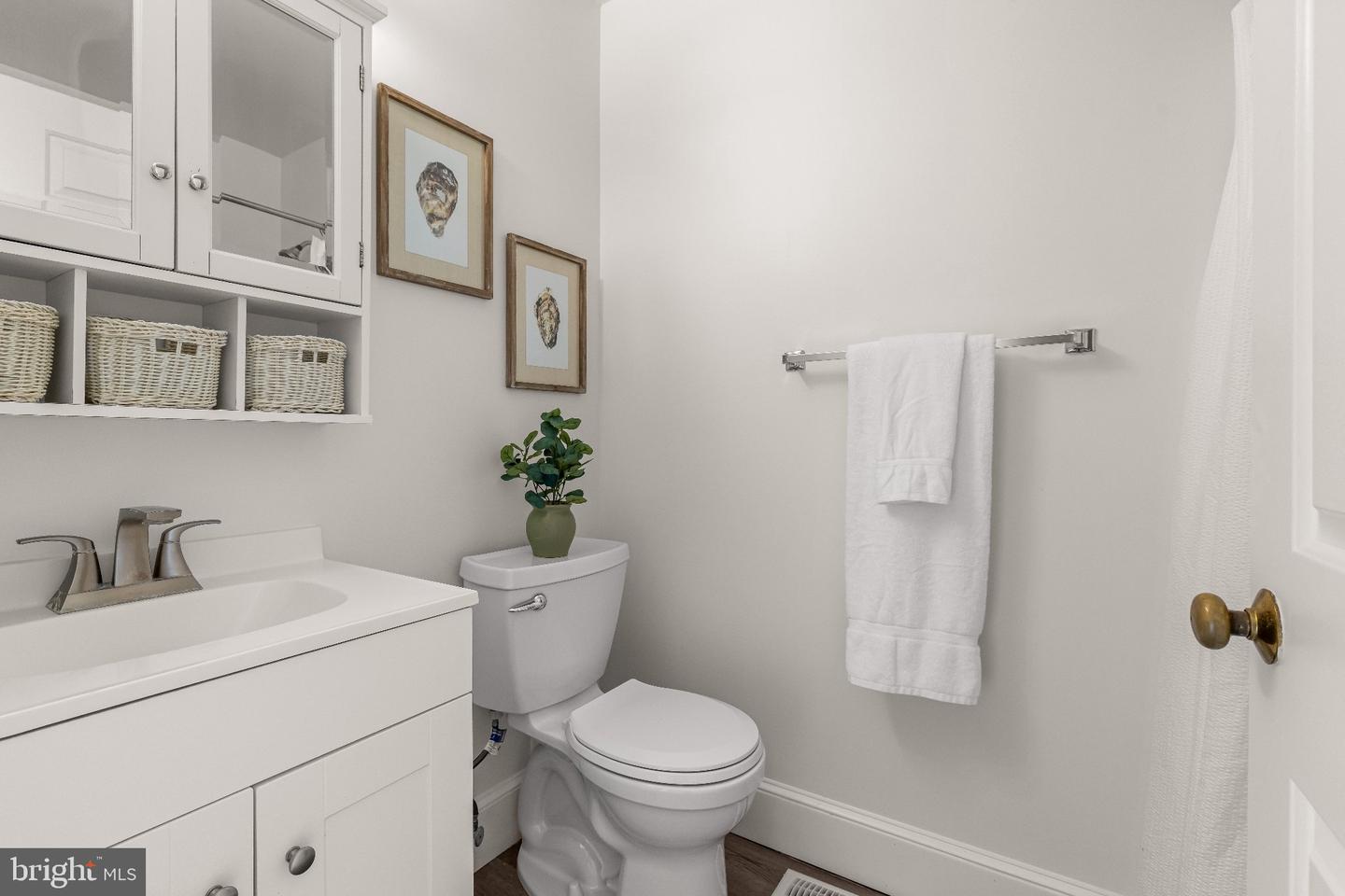 919 Dartmouthglen Way Property Photo 16