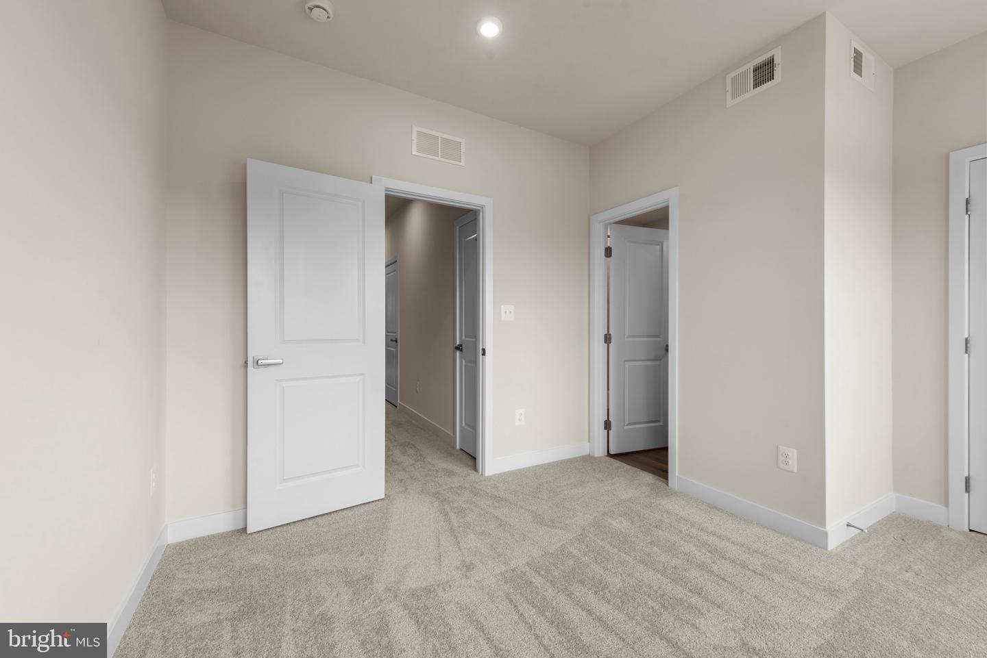 814 Watts St Property Photo 21