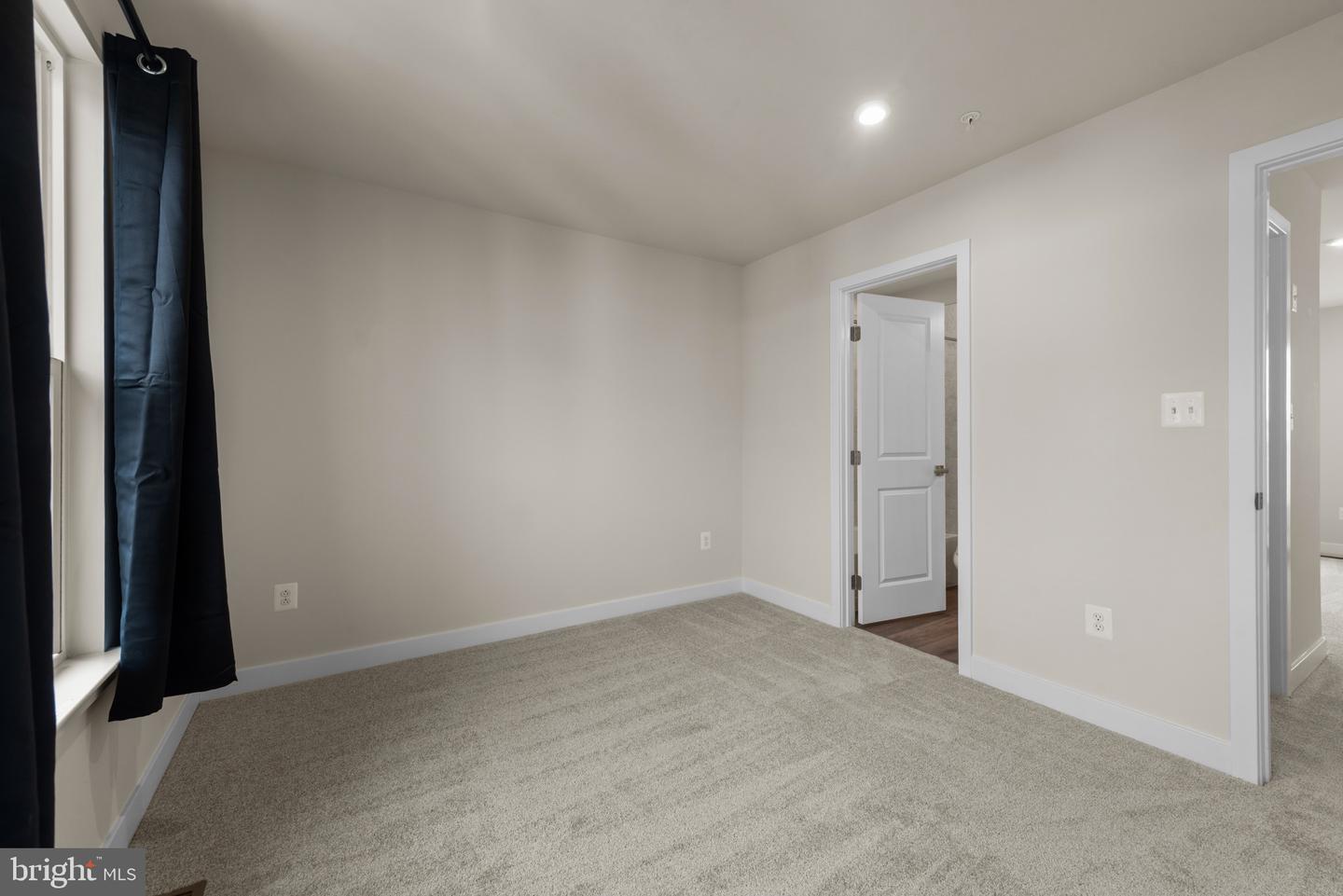 814 Watts St Property Photo 24