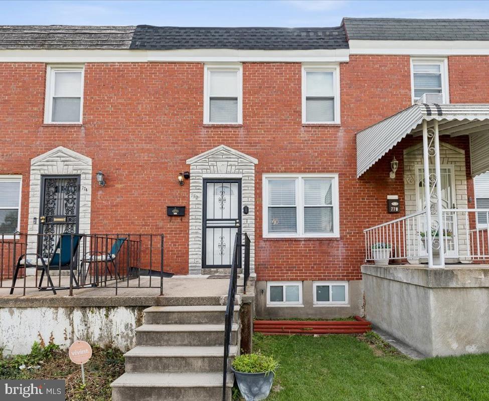772 S WOODINGTON RD Property Photo 1