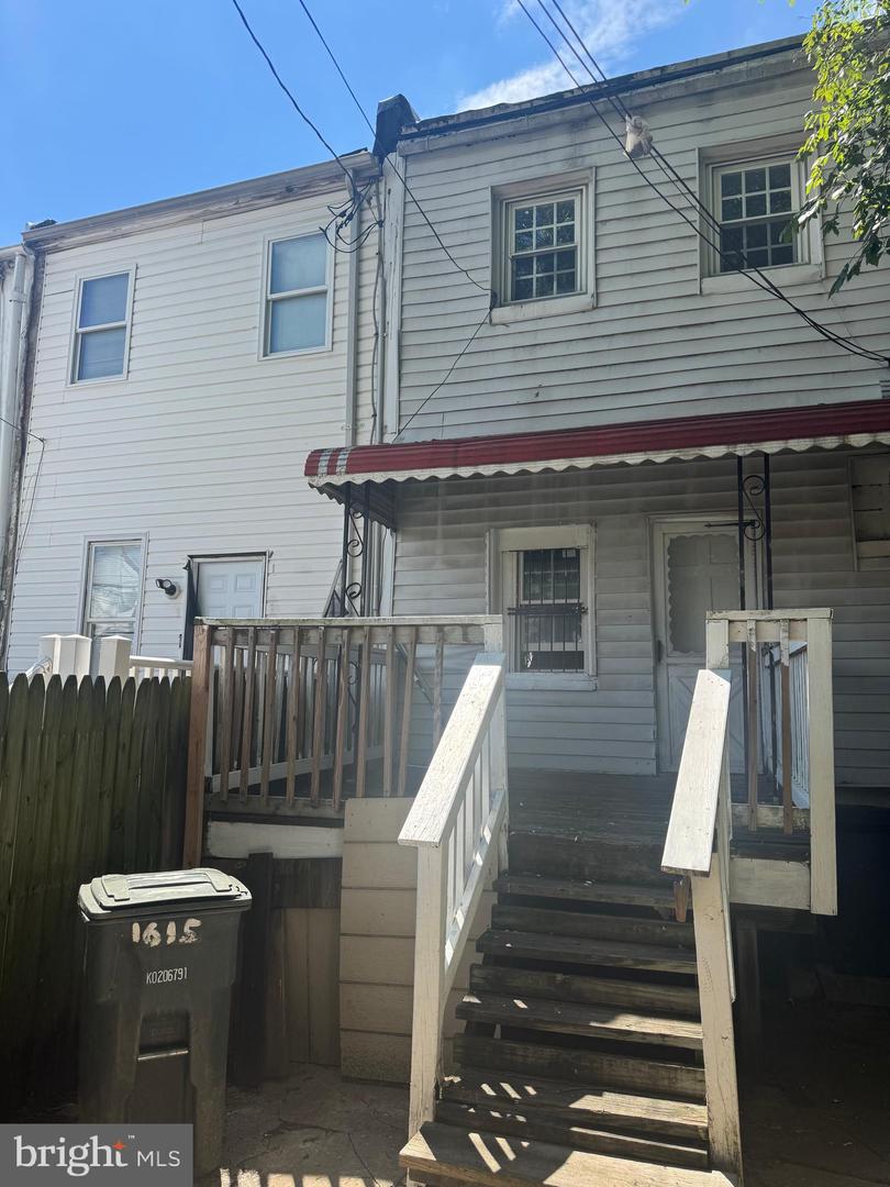 1615 N Warwick Ave Property Photo 23