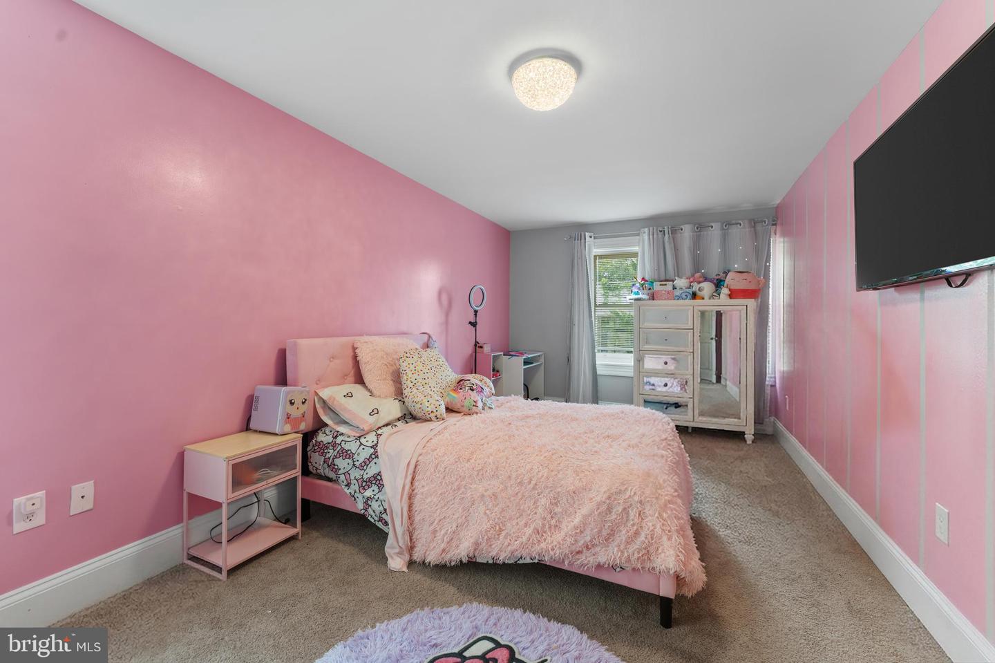 1246 N Broadway Property Photo 27