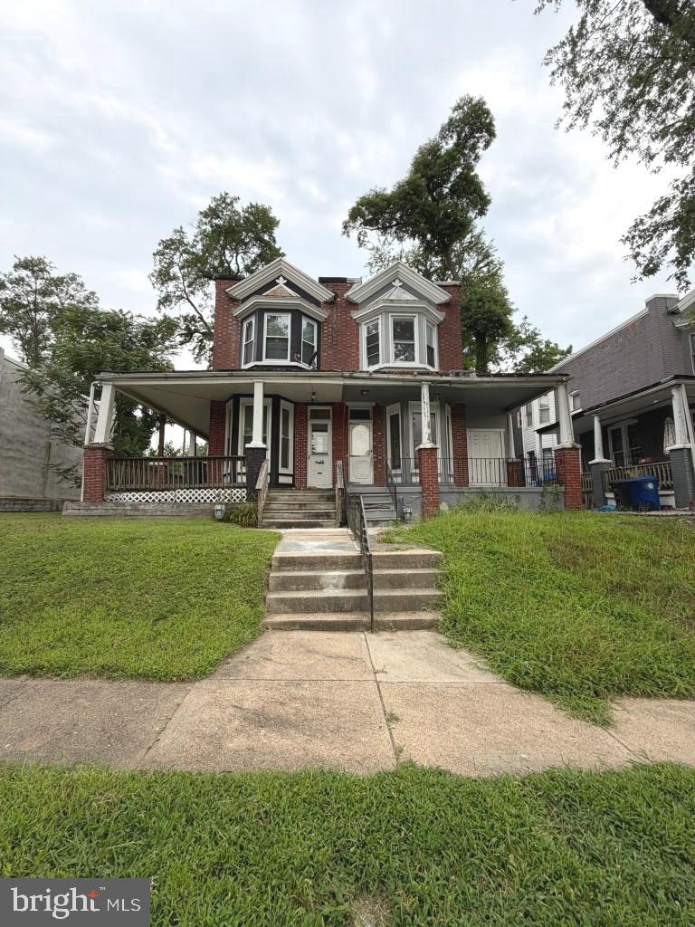 2206 Lyndhurst Ave Property Photo 1
