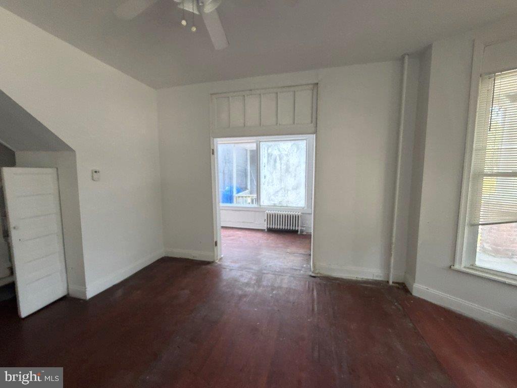 2206 Lyndhurst Ave Property Photo 2