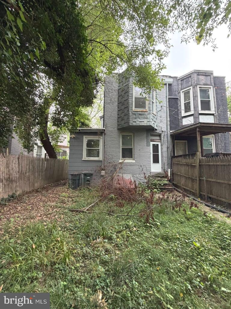 2206 Lyndhurst Ave Property Photo 9