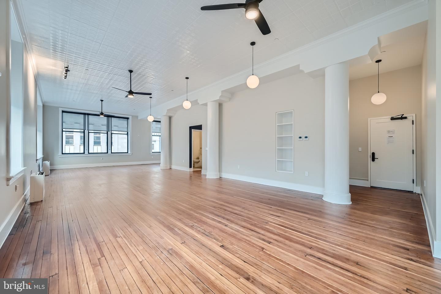 303 N Howard St #102 Property Photo 14