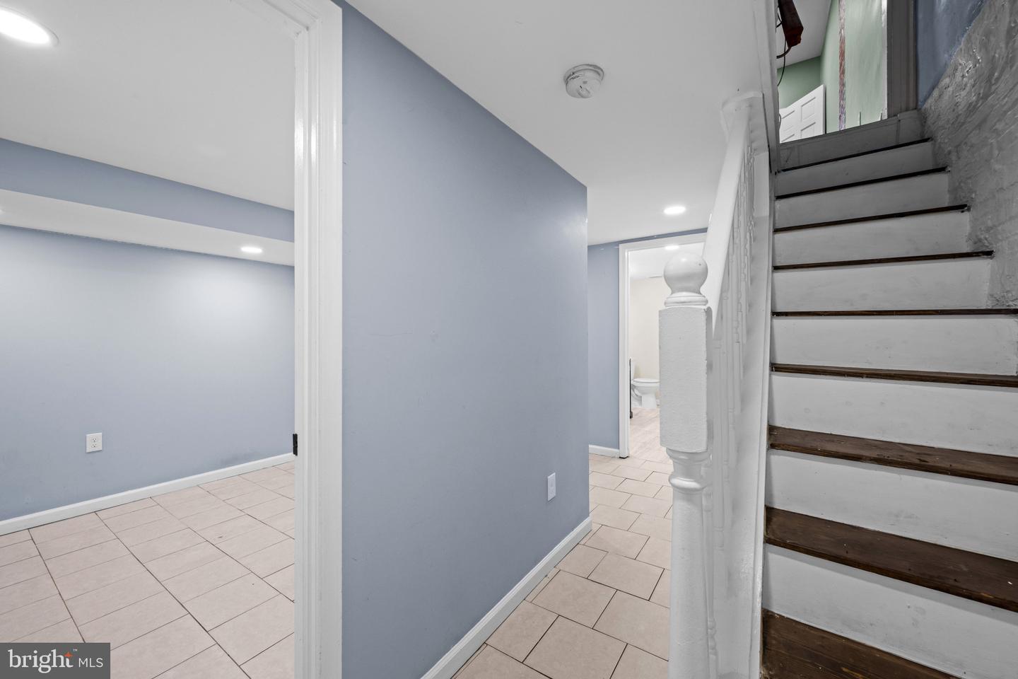 507 N East Ave N Property Photo 9