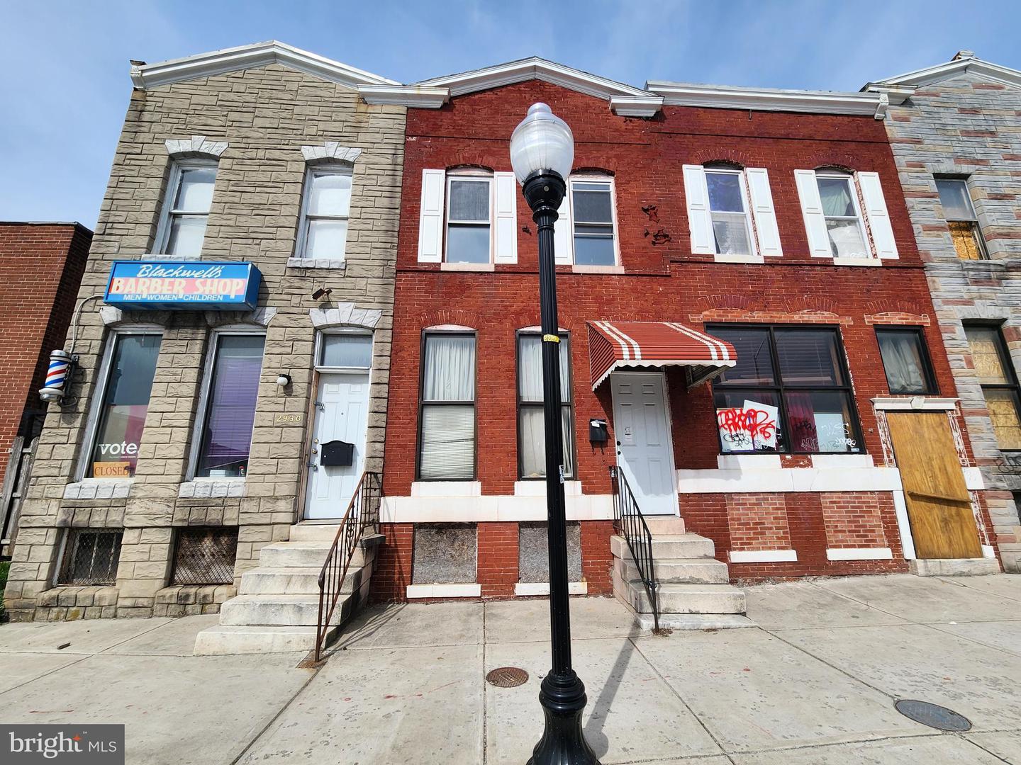 2932 GREENMOUNT AVE Property Photo 1