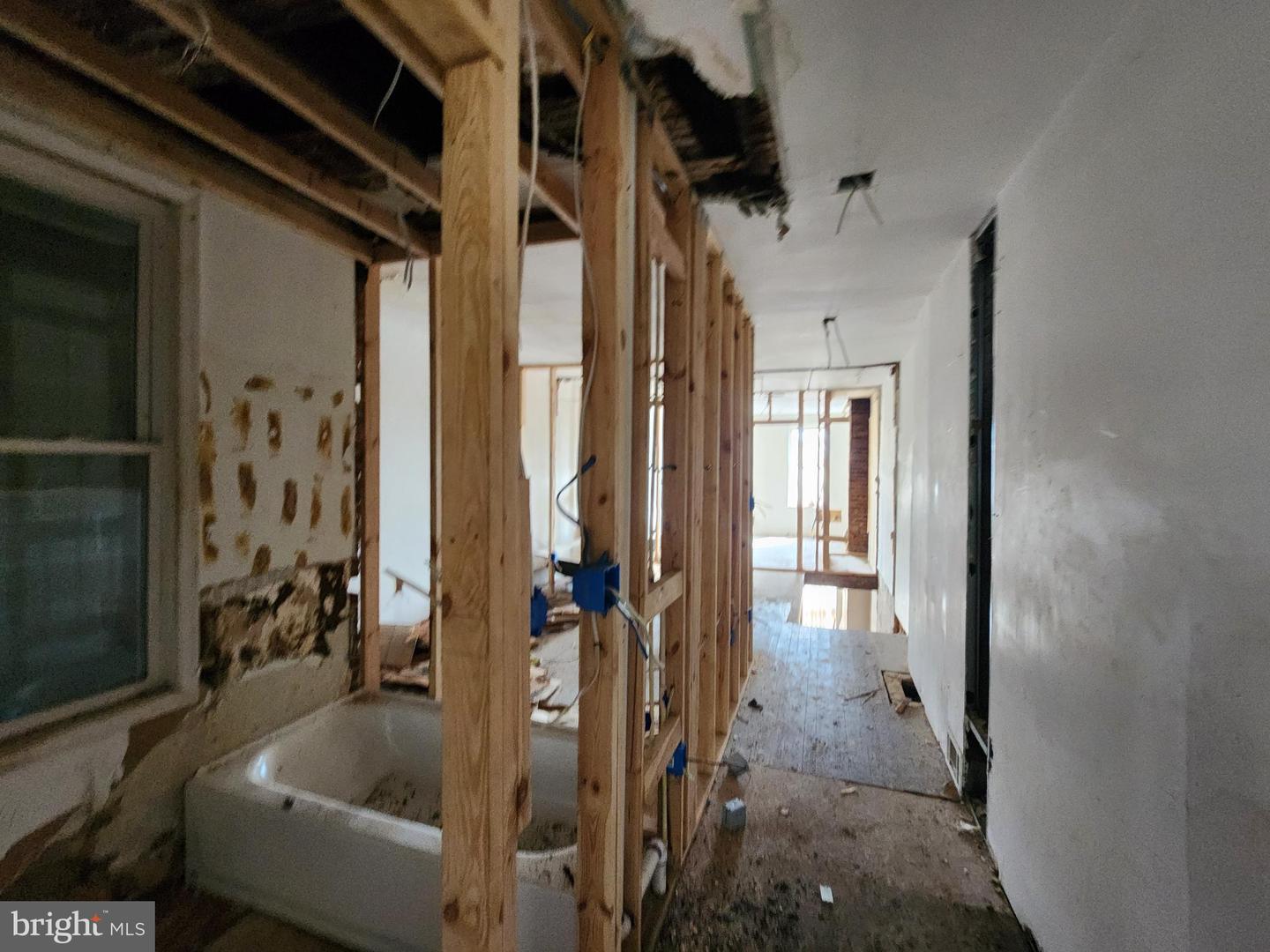 2932 Greenmount Ave Property Photo 18