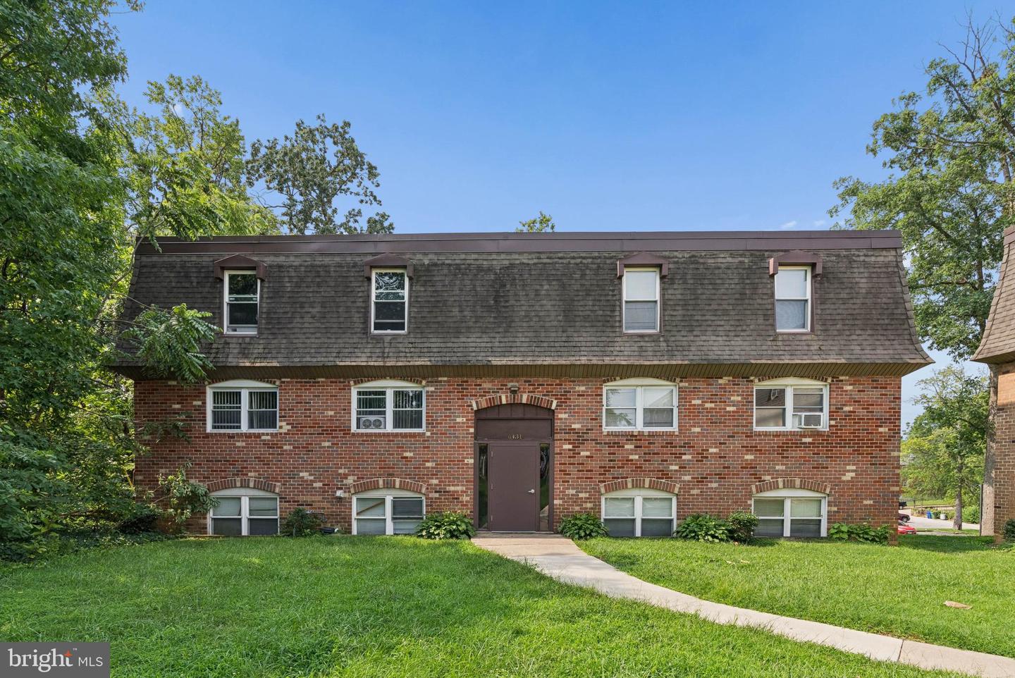 6431 WALTHER AVE #E