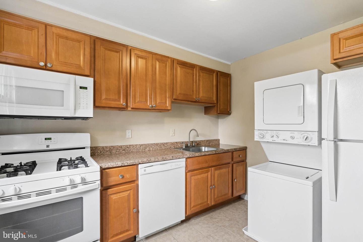 6431 Walther Ave #e Property Photo 12