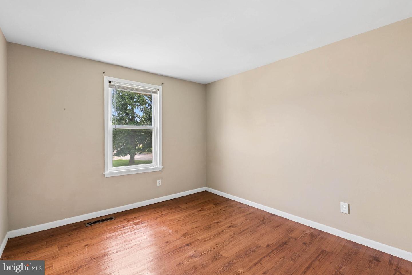 6431 Walther Ave #e Property Photo 16