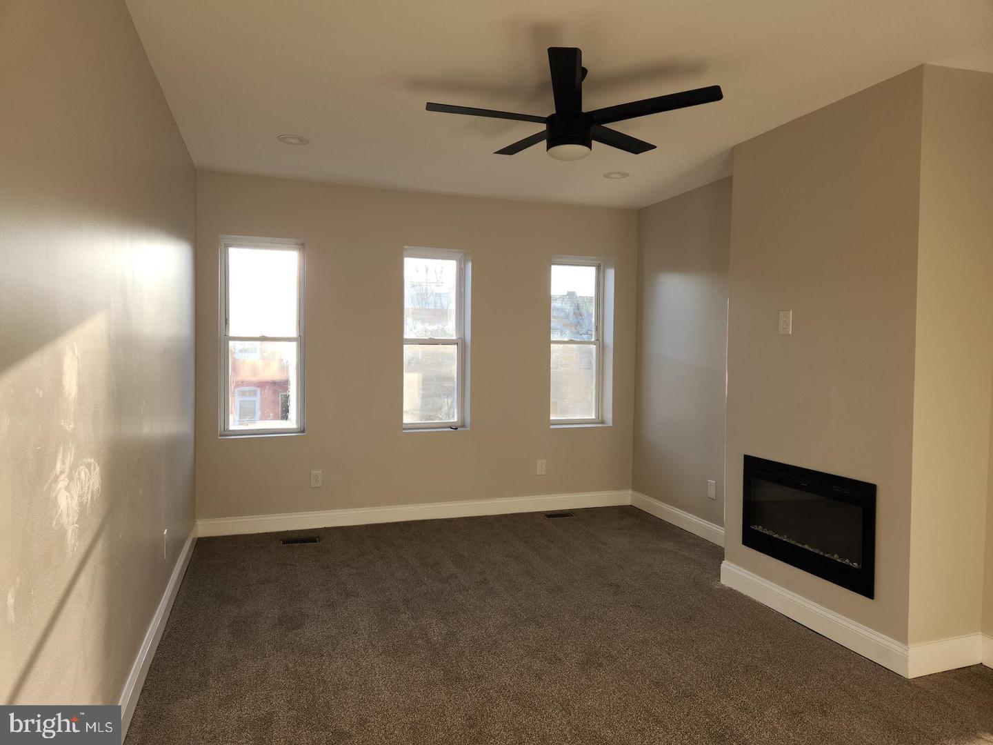 1136 N Carey St Property Photo 18